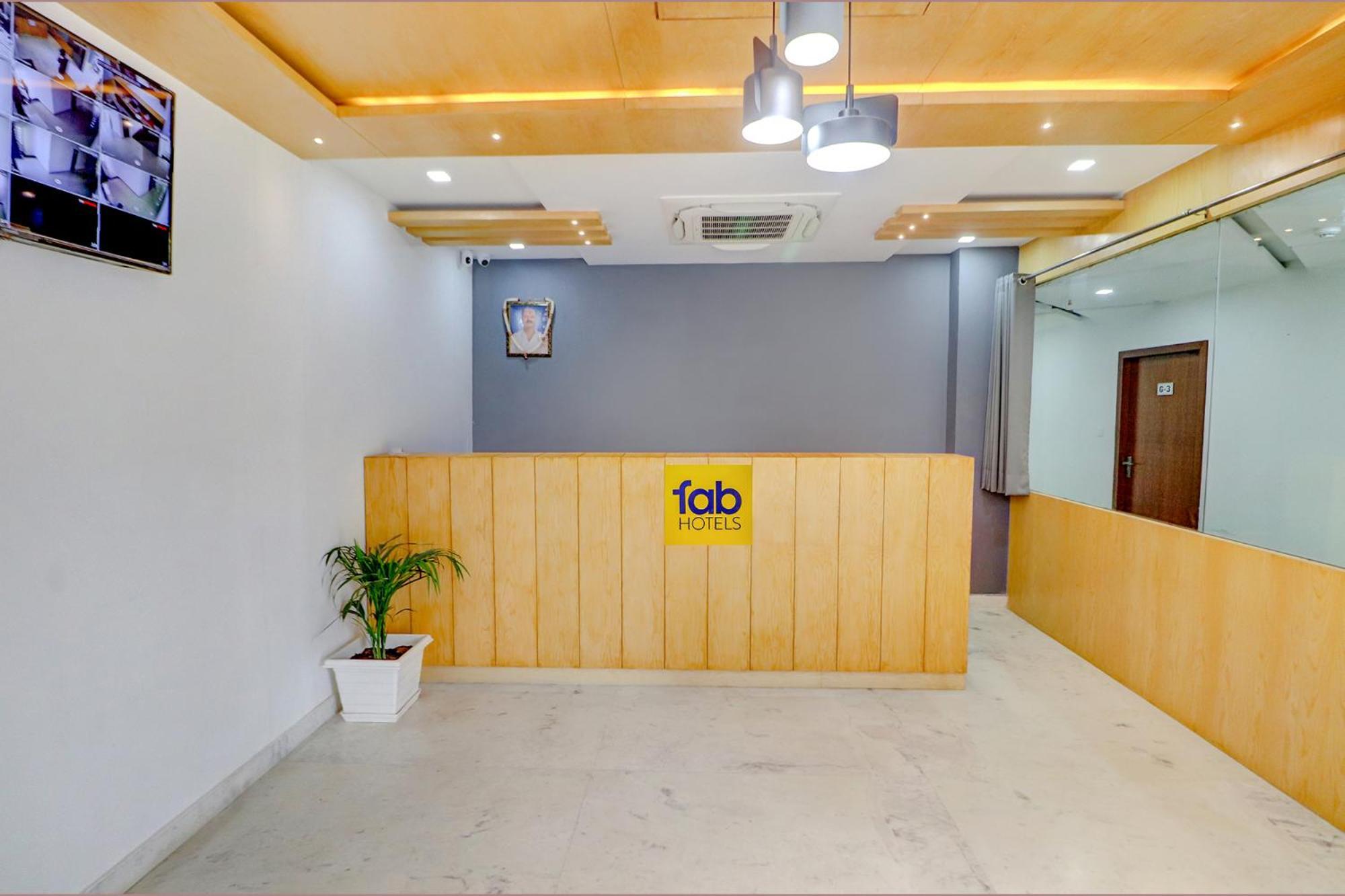 Fabhotel Premium Kashi Varanasi Exterior foto