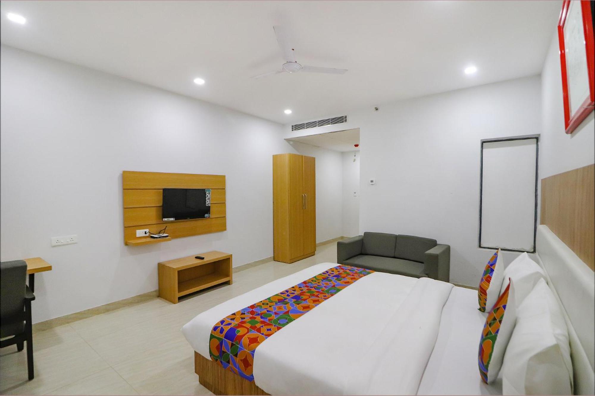 Fabhotel Premium Kashi Varanasi Exterior foto
