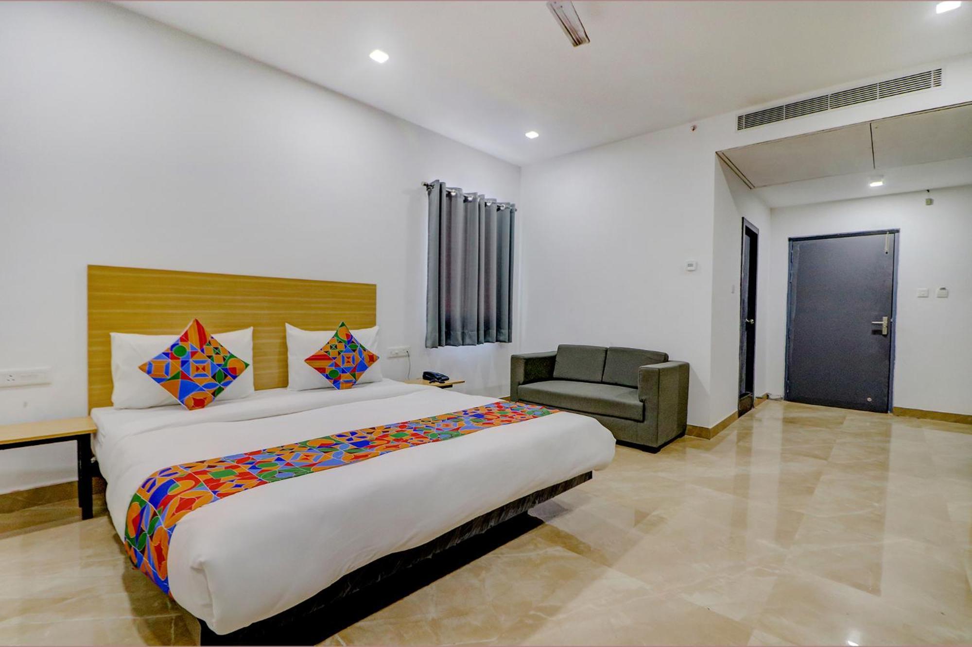 Fabhotel Premium Kashi Varanasi Exterior foto